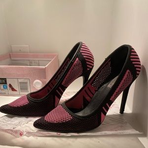 Cape Robbin pink and black pumps, mesh sporty